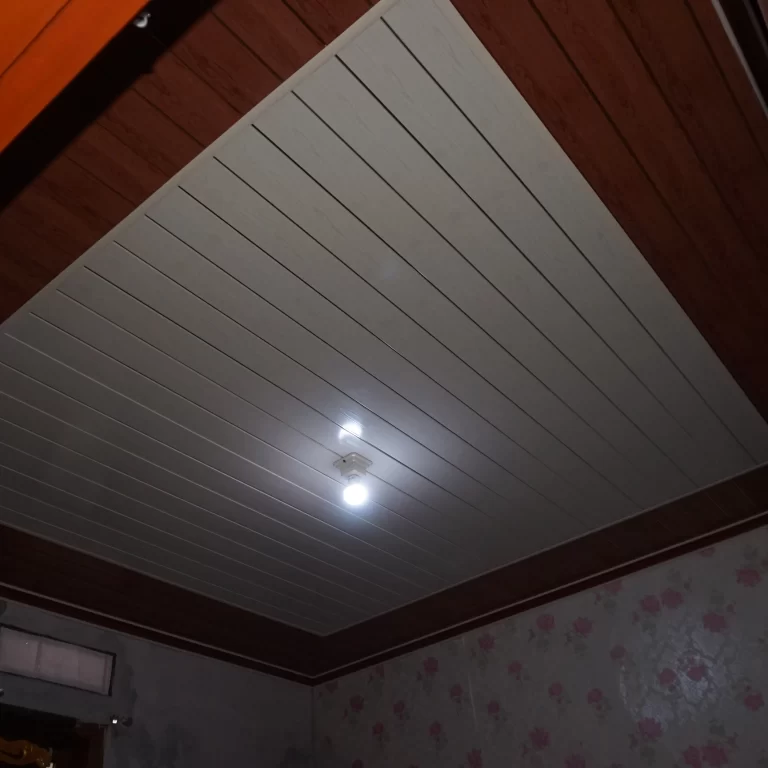 Plafon PVC terdekat